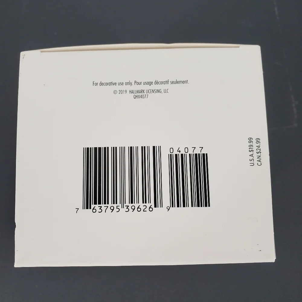 Hallmark 2019 I Do ornament NIB - Picture 3 of 6